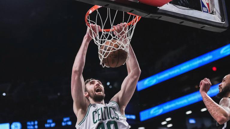 Celtics extiende su racha de ocho triunfos consecutivos en Brooklyn en la temporada regular.