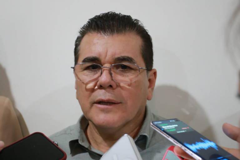 Cita MP a seis ex funcionarios municipales de Mazatlán: Alcalde