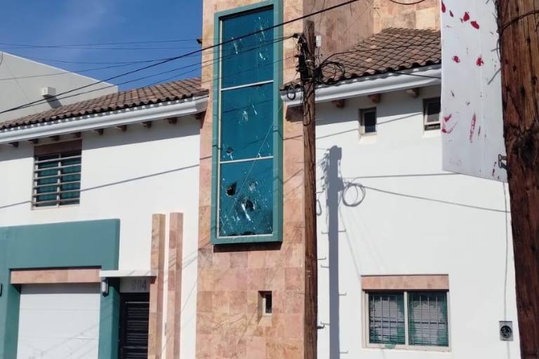 Grupo armado balea una casa en el sector Guadalupe Victoria, en Culiacán