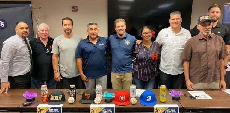 En rueda de prensa se anuncia el evento.