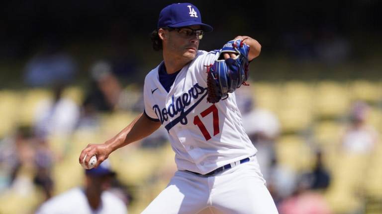 Joe Kelly es agente libre.