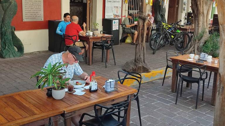 El horario de servicio se mantiene igual, de 9:00 a 23:00 horas.