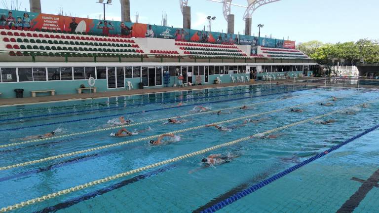 Los escualos mazatlecos se preparan para el evento de este fin de semana.