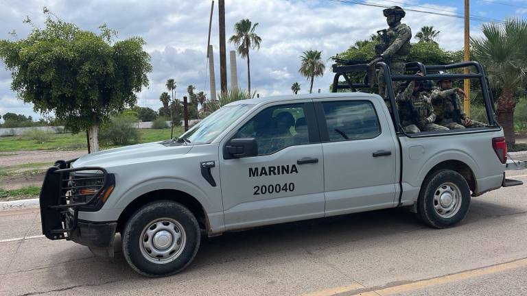 De manera extraoficial, se reporta la detención de al menos cinco personas y el aseguramiento de tres vehículos.