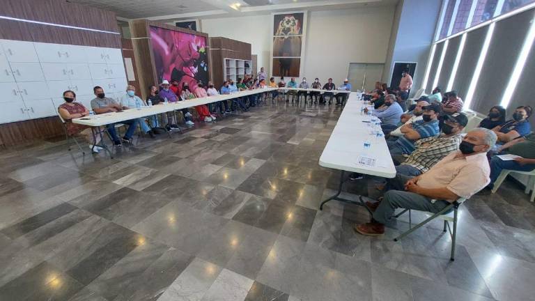 El Regidor Julio Iván Villicaña Torres explicó que el reglamento fue aprobado el mes pasado por el Cabildo