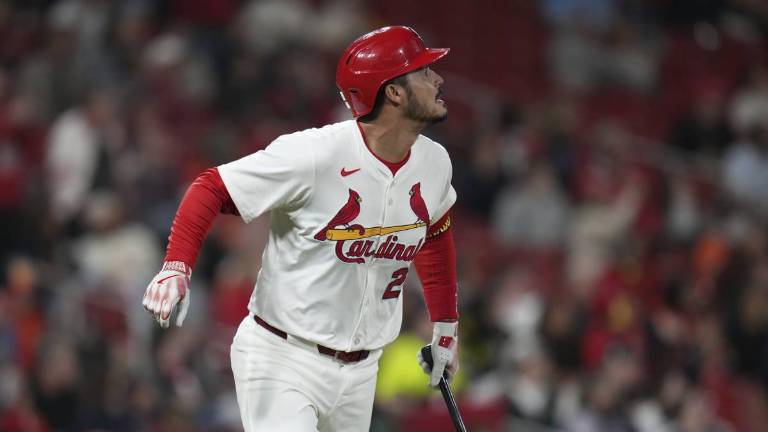 Nolan Arenado conectó cuadrangular para los Cardenales.