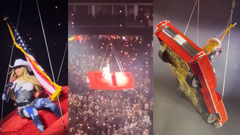 Beyocé suspendida en el aire durante el Cowboy Carter Tour.