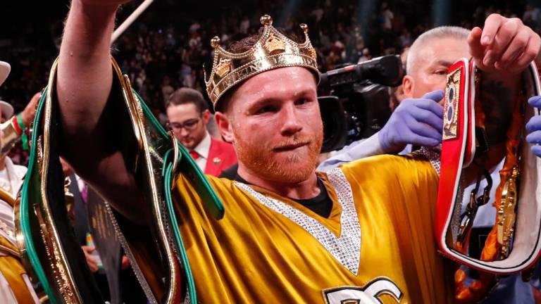 Canelo Álvarez: 2021, un año de logros y labor social para el campeón mexicano