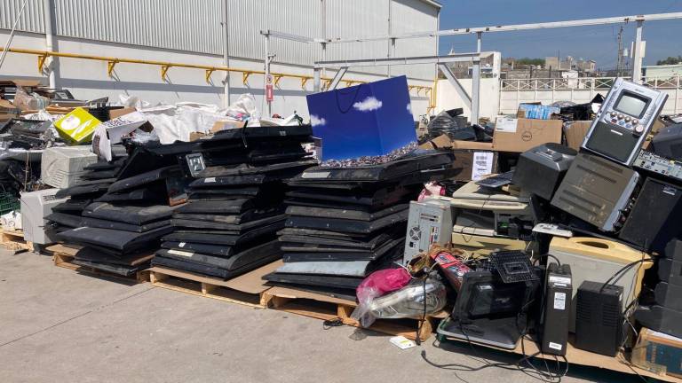 En Mazatlán se pone en marcha el Reciclón Electrónico.
