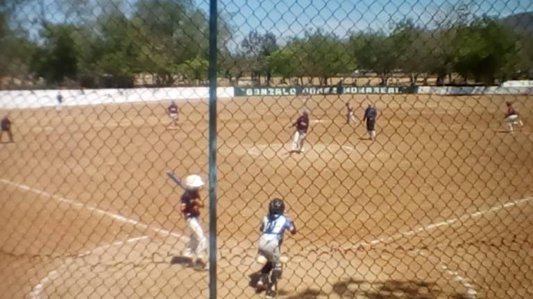 Al tú por tú jugaron Las Higueras y El Pozole.