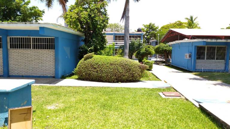 Algunas escuelas en Mazatlán se encuentran en buen estado, a pesar de que no han tenido clases.