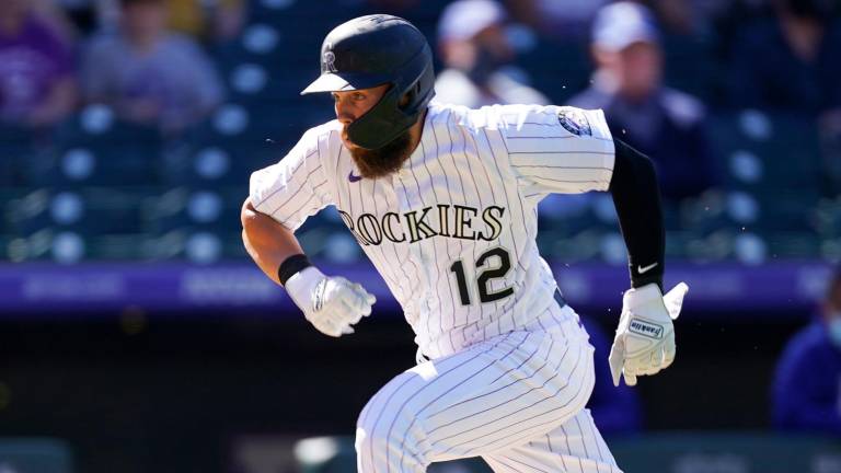 Rockies derrota a Dodgers en el Día Inaugural.