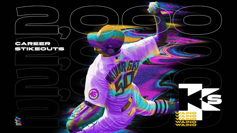 Adam Wainwright sigue acumulando logros en su carrera con los Cardenales de San Luis.