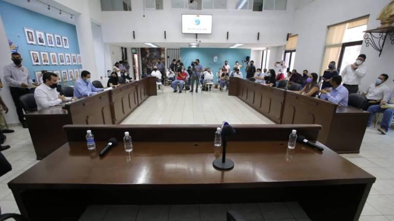 $!La primera sesión extraordinria de Cabildo.