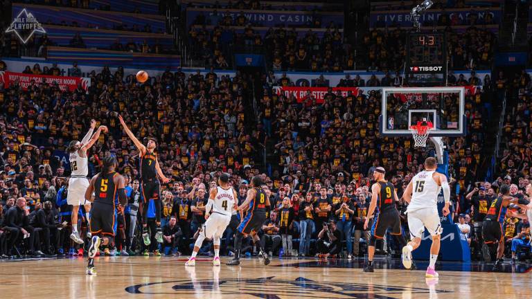 Aaron Gordon logró un triple clave que le dio el triunfo a los Nuggets sobre el Thunder.