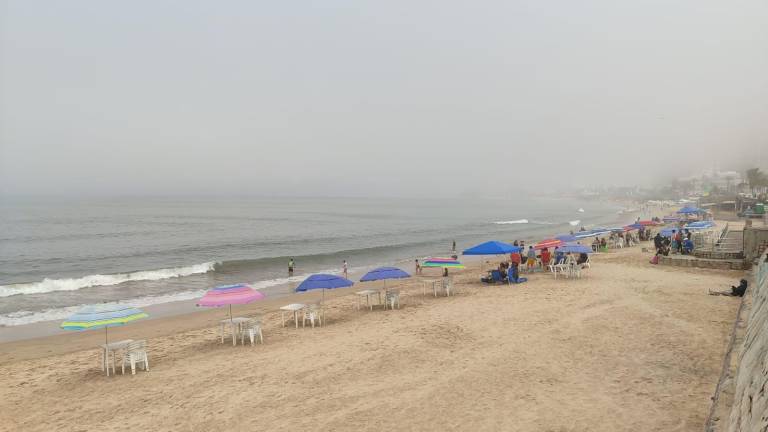 La mañana de este viernes santos, Mazatlán registró neblina.