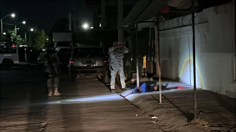 Los hechos se reportaron por la prolongación de la avenida Álvaro Obregón, en el cruce con el Paseo de Los Himalayas.