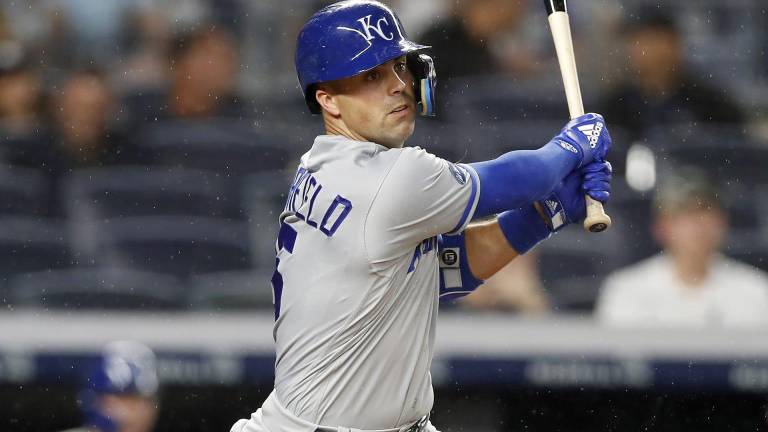 Whit Merrifield no está teniendo su mejor temporada a la ofensiva.