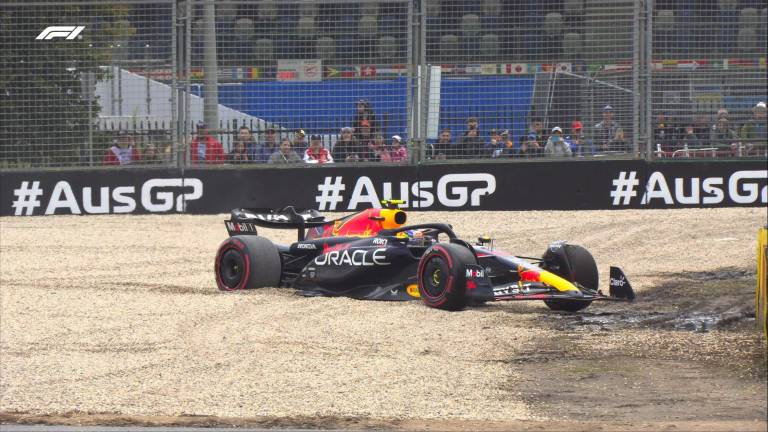 Checo Pérez derrapa en la clasificación.