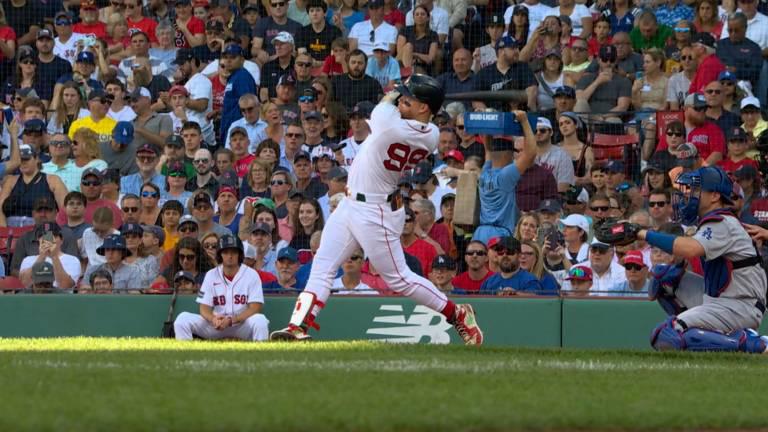$!Cañones de Boston maltratan a Julio Urías y sufre su séptima derrota