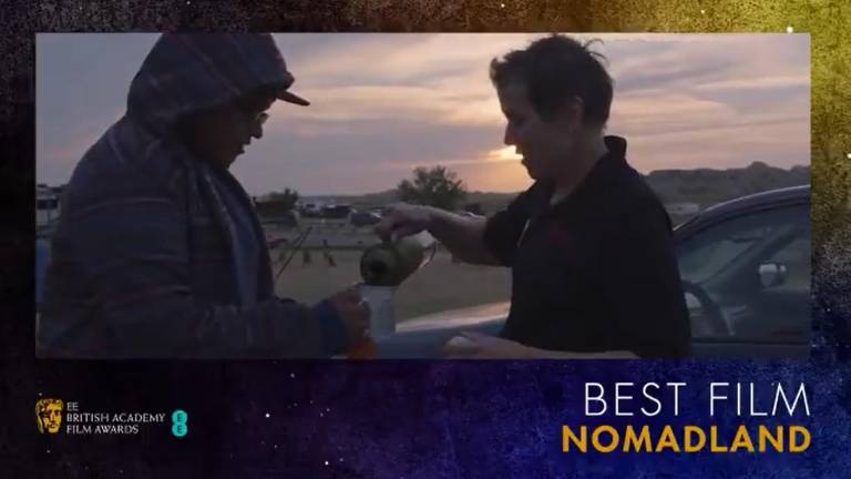 Nomadland se llevó cuatro galardones: Mejor película, director, actriz y fotografía.