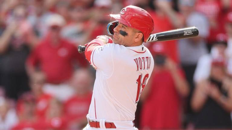 Joey Votto está en la mira de Angelinos.