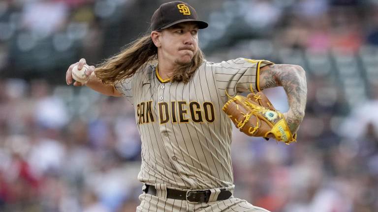 Mike Clevinger llega a Medias Blancas.