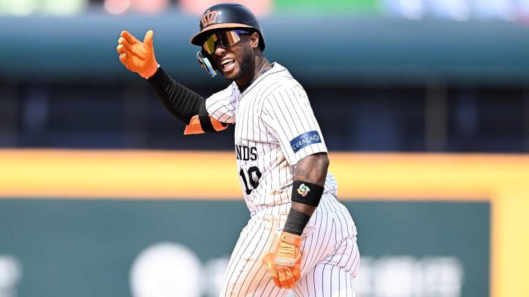 Jurickson Profar se va a Rockies.