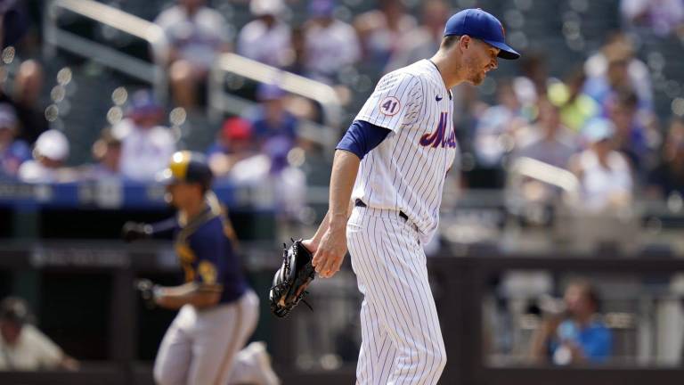 Jacob deGrom estará fuera de juego durante, al menos, 10 días.