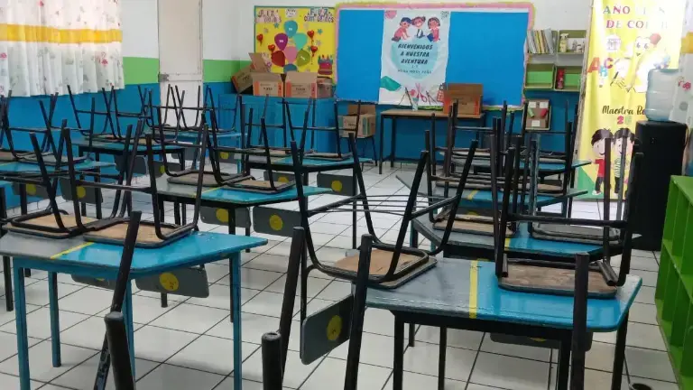 José Juan Rendón dijo que la instrucción es que los maestros acudan a dar clases.