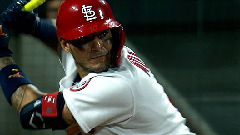 Yadier Molina podrá inspirar a los jóvenes de Cardenales.
