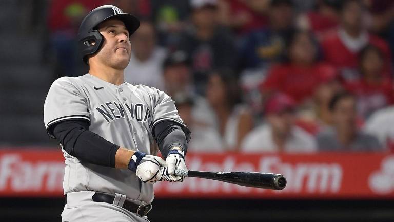 Anthony Rizzo volverá a los Yanquis para las próximas dos temporadas.