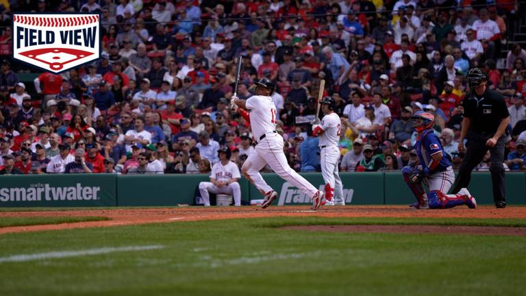 Rafael Devers no quiere ir a la inicial.