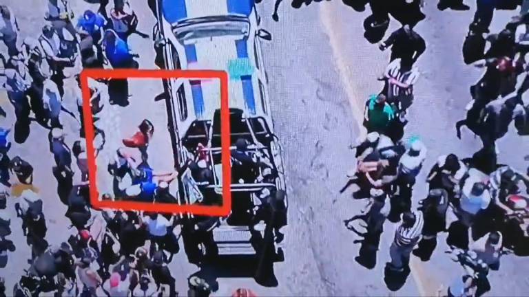 Intento de linchamiento en Taxco, tras el asesinato de Camila.