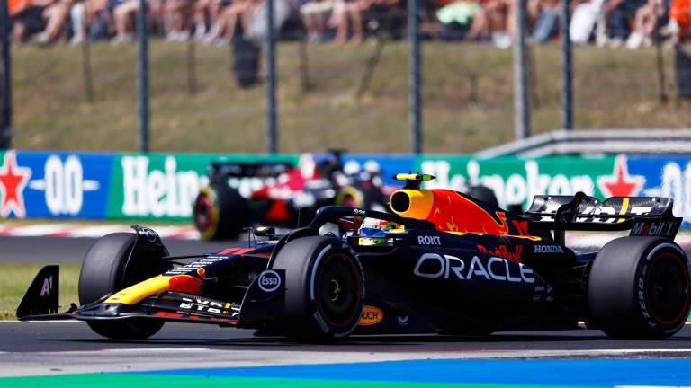 Sergio “Checo” Pérez logró culminar tercero.