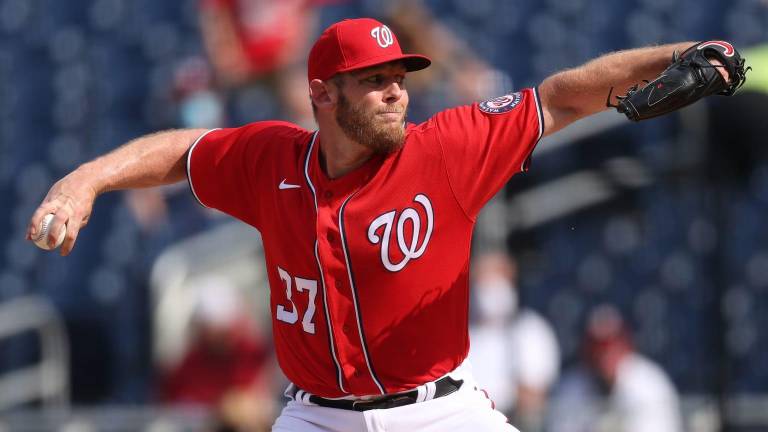 Stephen Strasburg no ha podido lanzar para los Nacionales en la presente temporada.