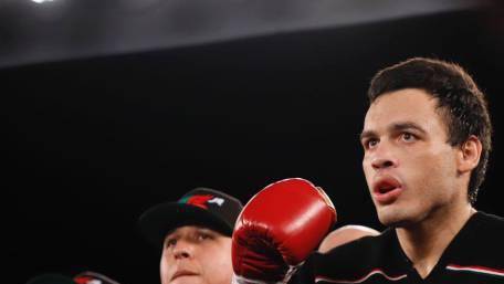 Julio César Chávez Jr. dice que regresará al ring a inicios del próximo año.