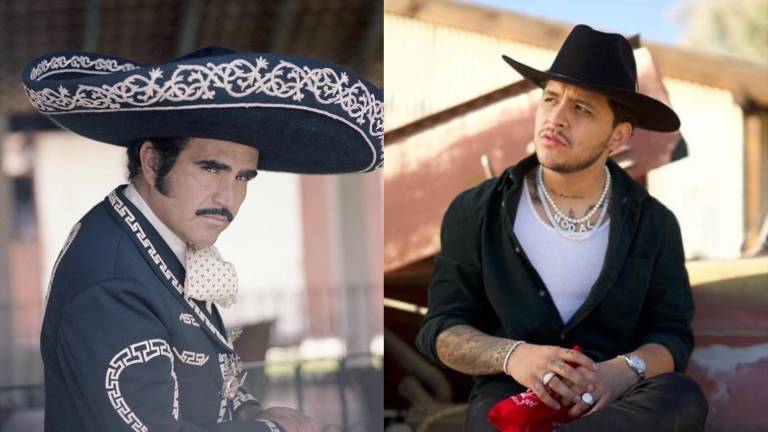 Christian Nodal es considerado como el nuevo Vicente Fernández.