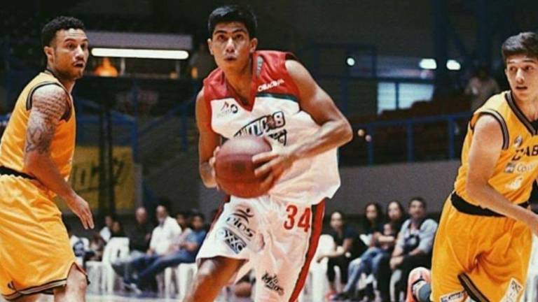 El Club de Baloncesto Vigilantes del Puerto oficializa a sus tres primeros jugadores.