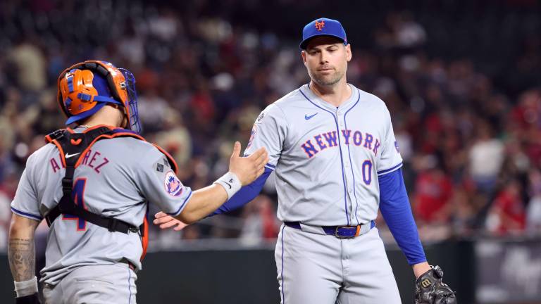Adam Ottavino seguirá como lanzador en Nueva York, pero ahora con los Yanquis.