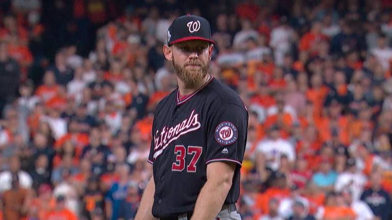 Stephen Strasburg cuelga el guante oficialmente.
