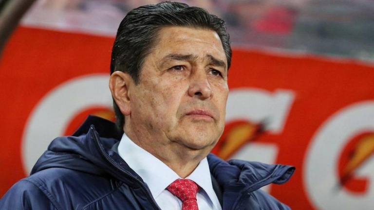 Luis Fernando Tena dirigirá a Guatemala.