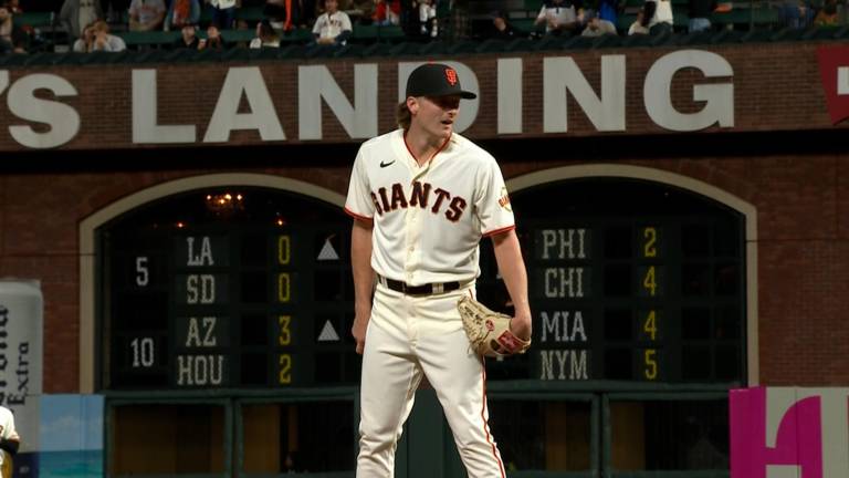 Shelby Miller llega a Dodgers procedente de Gigantes.