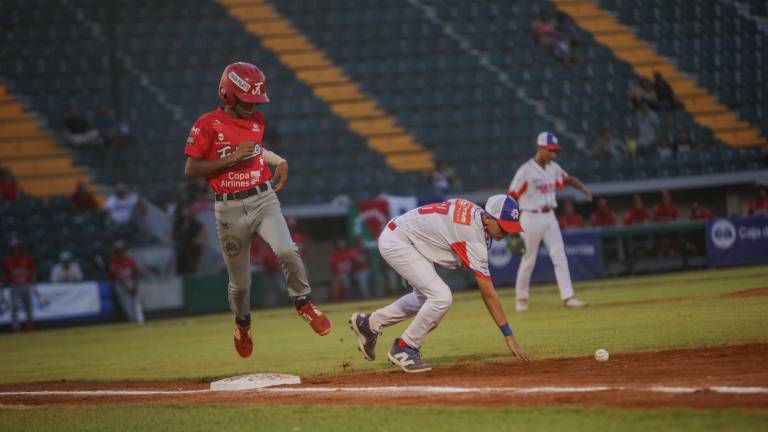 Panamá se mostró muy superior a Puerto Rico, que aún no ha ganado en el torneo.