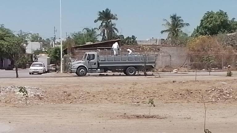 El accidente se dio cuando los marinos circulaban de norte a sur por el Bulevar Agricultores.