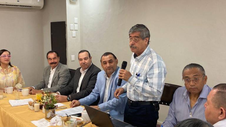 La conferencia fue organizada por el Colegio de Abogados Marco Antonio Arroyo Cambero A.C.