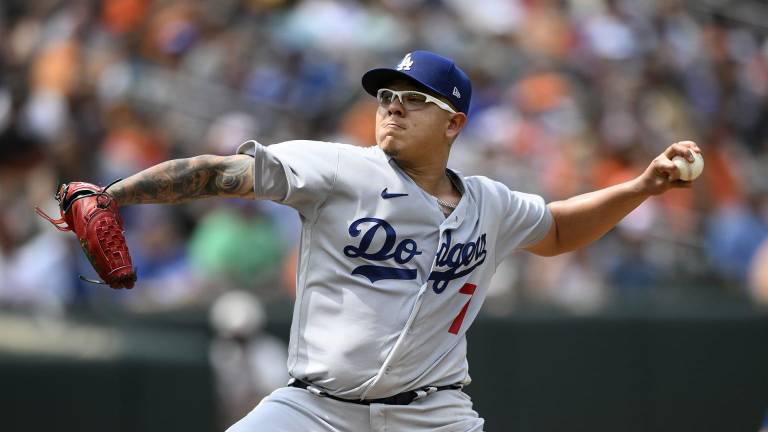 El futuro de Julio Urías sigue incierto.
