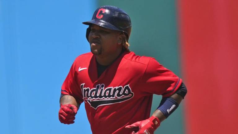 Indios de Cleveland se impone por pizarra de 10-3
