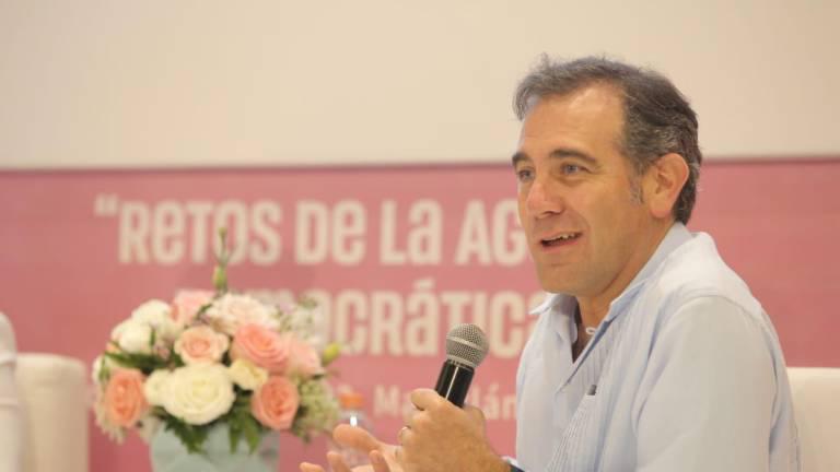 Lorenzo Córdova Vianello.