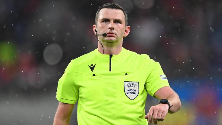 Michael Oliver ha sido designado para arbitrar la Supercopa de la UEFA.